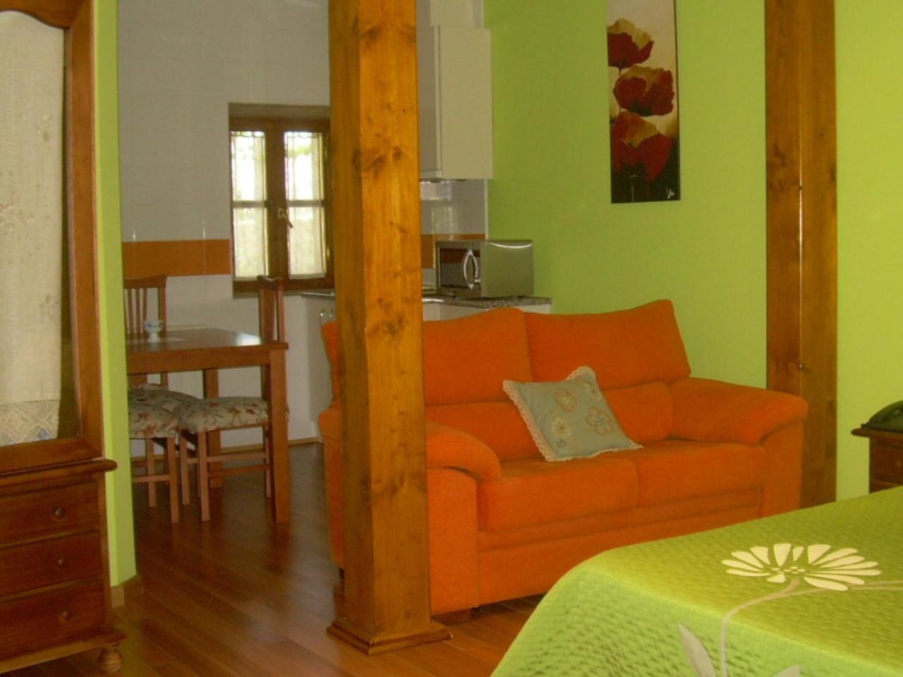 Aparthotel Santa Marina Cuéllar Екстериор снимка